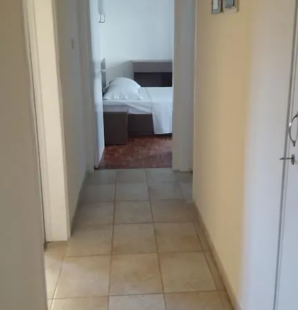 240 Depa Court * لارنكا